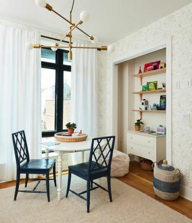 2019 Real Simple Home: Večnamenska soba